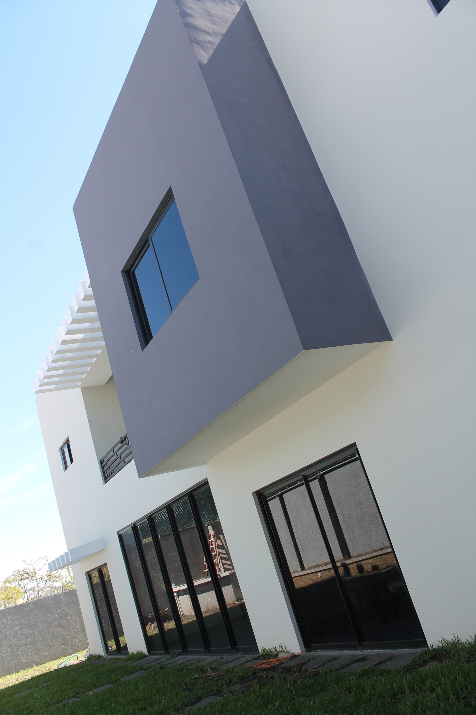 DISEÑO Y CONSTRUCCIÓN RESIDENCIAL